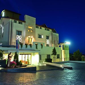 סן ג'יואבאני רוטונדו Hotel Vittoria Exterior photo