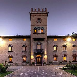 מודנה Hotel Castello Exterior photo