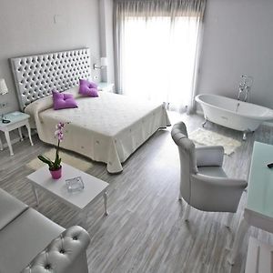 מלון ארטיקסו Alix Boutique Room photo