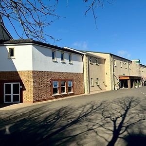 Stranocum The Hedges Hotel Exterior photo