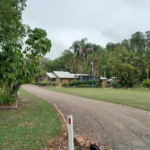 לינה וארוחת בוקר Tukawyl Retreat Landsborough Exterior photo