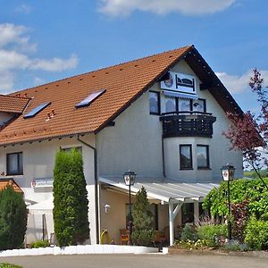 מלון Böbingen an der Rems Gaestehaus Schweizerhof Exterior photo