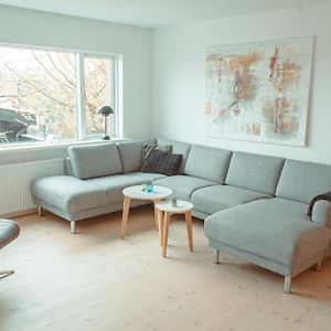 Hvitanes 2 Bedroom Apartment For 4 Guests In Hoyvik, Torshavn Exterior photo