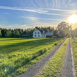 Alboga Cozy Home In Floby With House A Panoramic View Exterior photo