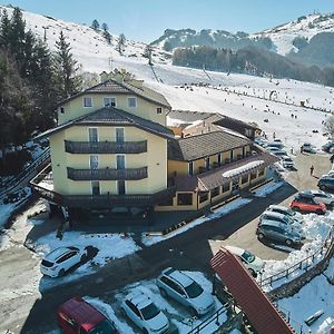 ברנטוניקו Hotel Dolomiti Exterior photo