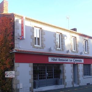 Saint-Fulgent Hotel-Restaurant Les Colonnades Exterior photo