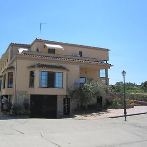 Masueco Hostal Restaurante Santa Cruz Exterior photo