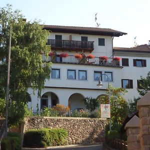 מלון סן גנסיו אטסינו Gasthof Zum Roessl Exterior photo