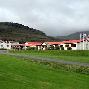 Skálafell Hotel Smyrlabjoerg Exterior photo