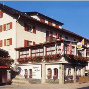 Le Prese Albergo Lardi Exterior photo