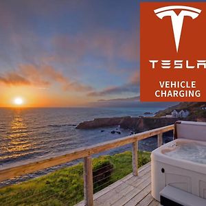 דירות Exquisite Oceanview! By Oceanviewhottubs Oceanfront! Shelter Cove, Ca Tesla Ev Station Exterior photo