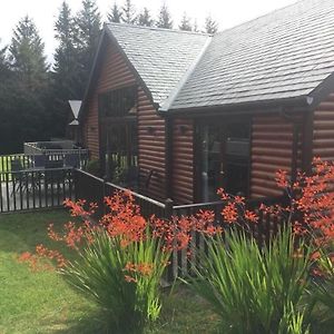 Glengoulandie Lochside Lodge Exterior photo