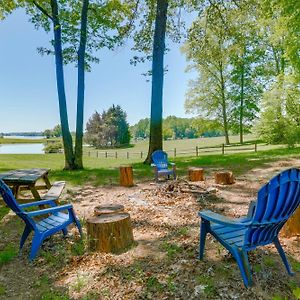 Glenora Waterfront Lake Anna Home With Dock And Beach Access! Exterior photo