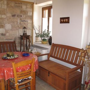 דימיטסאנה Adonis Guest House Exterior photo