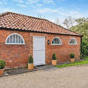 Neatishead Stable Cottage Exterior photo