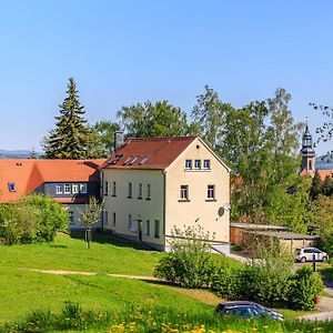 גרוסשונאו Ferienwohnung Sprejnik - Residenz Sonnenhuebel Exterior photo