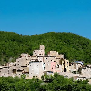 מלון Sellano Castello Di Postignano Relais Exterior photo