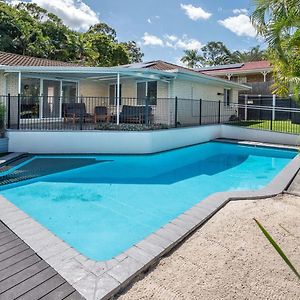 בריסביין Family Escape - Serene Oasis With Pool And Ac Exterior photo