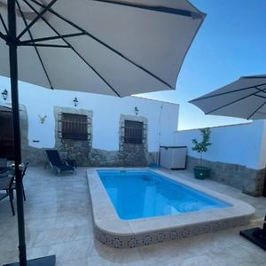 הוילה פרחנל דה לה סיירה Casa Rural La Ermita Exterior photo