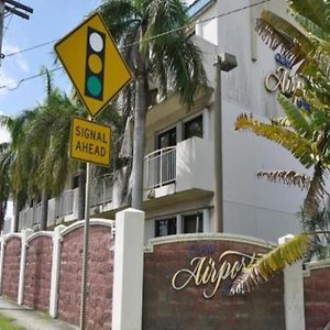 טמונינג Guam Airport Hotel Exterior photo