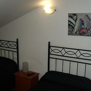 מלון Cubillos del Sil Hostal Las Eras Exterior photo