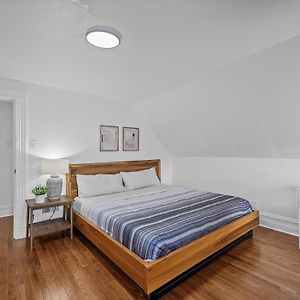 פיטסבורג Shadyside, Central 3B Modern And Stylish Private Bedroom With Shared Bathroom And Free Parking Exterior photo