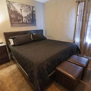 אינדיאנפוליס Indy 4-Bedroom Haven: Your Perfect Retreat Exterior photo