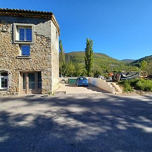 Les Omergues Maison De Village Neuve En Provence Exterior photo