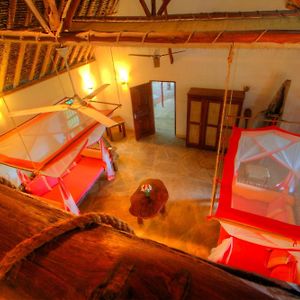 הוילה Tiwi Swahili House Room photo
