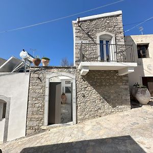 הוילה Vrachasi Astra House Exterior photo