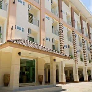 לואי Muanmanee Boutique Hotel Exterior photo