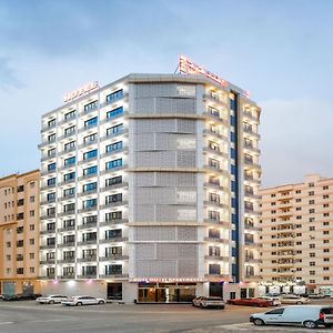 מוסקט Oyo Townhouse 156 Rose Hotel Apartments Exterior photo