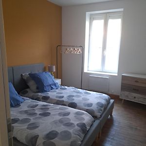 מלון Haybes Le Sachouliot - Chambre Avec Salle De Bain Privative Exterior photo