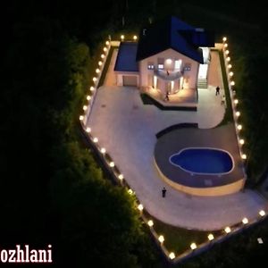 הוילה Bajram Curri Rezidenca Dozhlani With Private Pool & Yard Exterior photo
