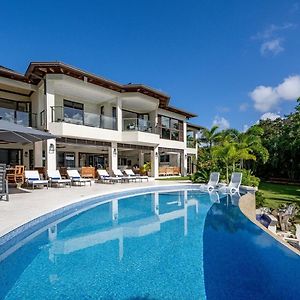 דיסקברי ביי Glamorous 7 Bedroom Villa With Private Pool Exterior photo