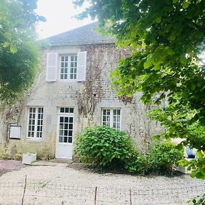 Loucelles Maison De Campagne Entre Caen Et La Mer Exterior photo