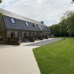 Contremoulins Chambres D'Hotes Aux Ecuries Du Chateau Exterior photo