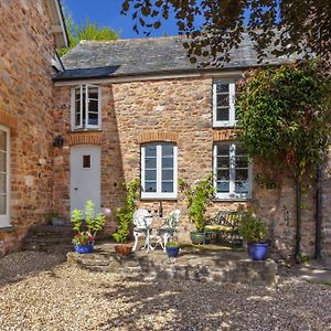 מיינהד East Harwood Farm Cottage Exterior photo