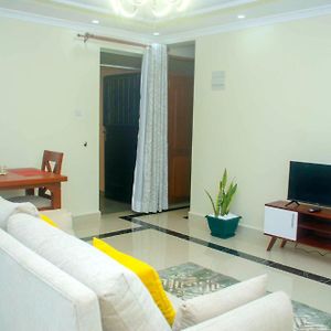 קמפאלה Keisha Luxury Furnished Apartment Bukoto Exterior photo