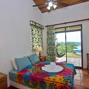El Castillo Serenity House. Gorgeous Private Home With Pool & Volcano View!! Exterior photo