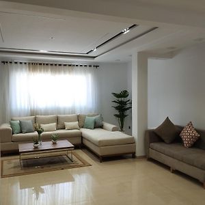 נבאול Appartement De Luxe Pres De La Mer Exterior photo