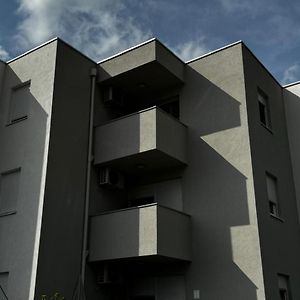 דירות דוגופוליה Apartman Nino Exterior photo
