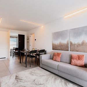 דירות בלינצונה Oro - Modern For 4 Guests Exterior photo