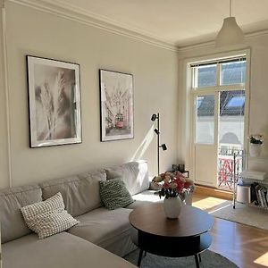 Hemnes Big Apartment In Heart Of Bergen Exterior photo
