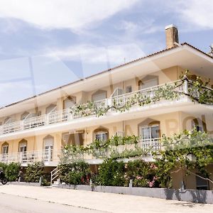 לימנאס Hotel Fourkos Exterior photo