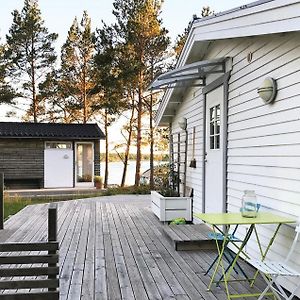 Arkosund Gorgeous Home In Vikbolandet With Wifi Exterior photo