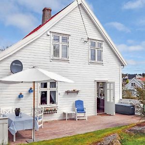 4 Bedroom Stunning Home In Skudeneshavn Exterior photo