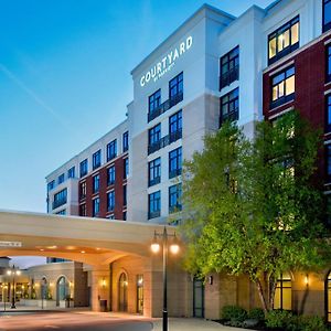 מלון Courtyard By Marriott Philadelphia לנדסדייל Exterior photo