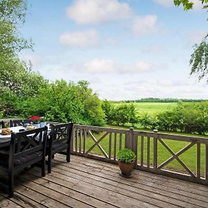 Løgstrup Stunning Home In Lgstrup With Kitchen Exterior photo