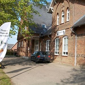 Holzdorf  Komfortable Ferienwohnung In Seeholz Mit Eigener Terrasse Exterior photo